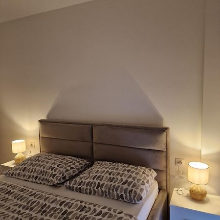 Nika Appartement Banja Luka Buitenkant foto