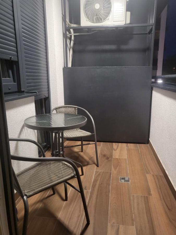 Nika Appartement Banja Luka Buitenkant foto
